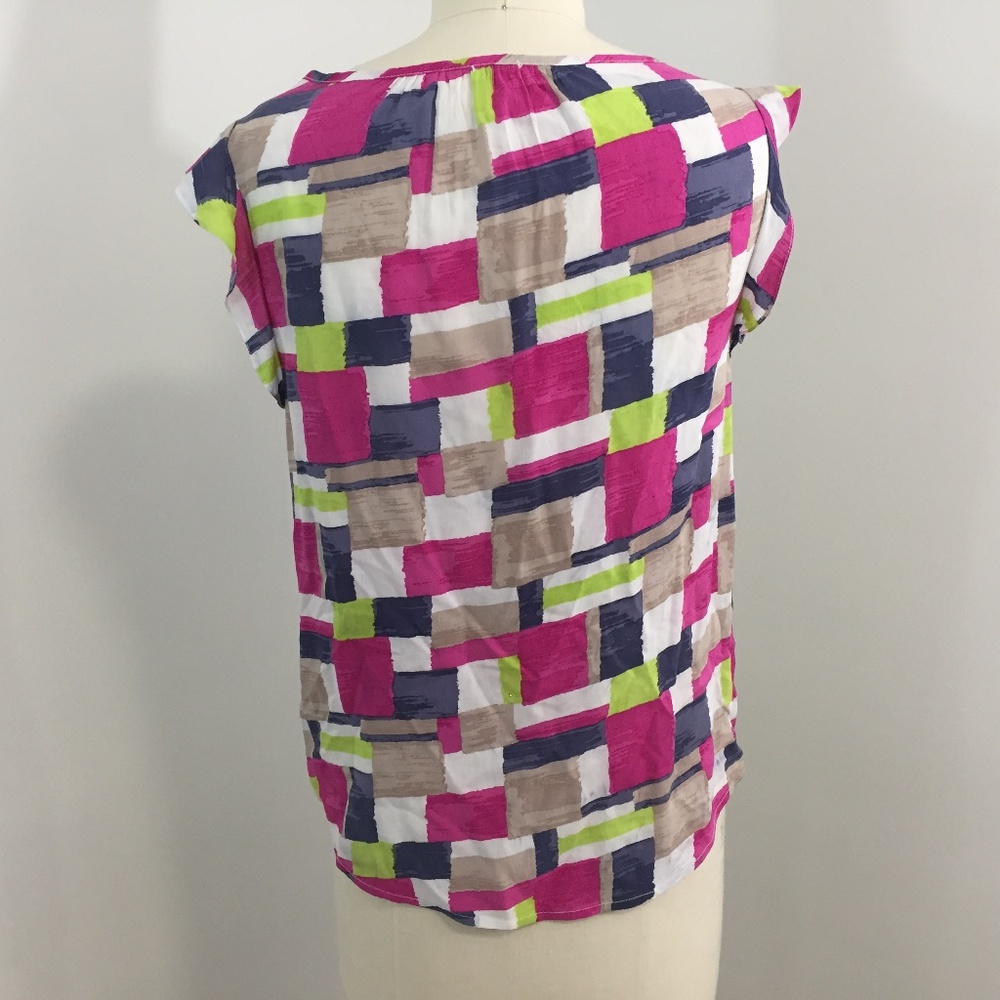 Splendid Top Abstract Square Print - Picture 3 of 7